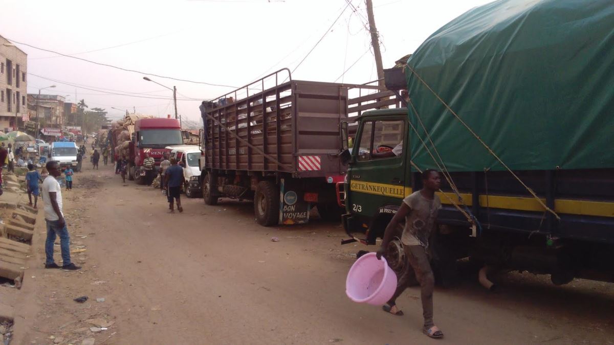 des camions Cameroun RCA