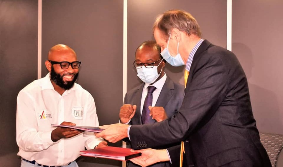 Cameroun : Le Francais SOMDIAA, détenu par Castel, veut vendre ses actions dans la SOSUCAM