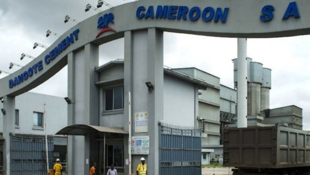 Dangote Cement Cameroon importe le clinker du Congo et du Nigeria pour ...